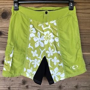 Cannondale Green Floral Terra Padded Seat Cycling Shorts Medium